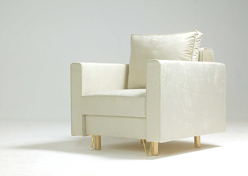 Fotel na złotych nogach w stylu glamour DES